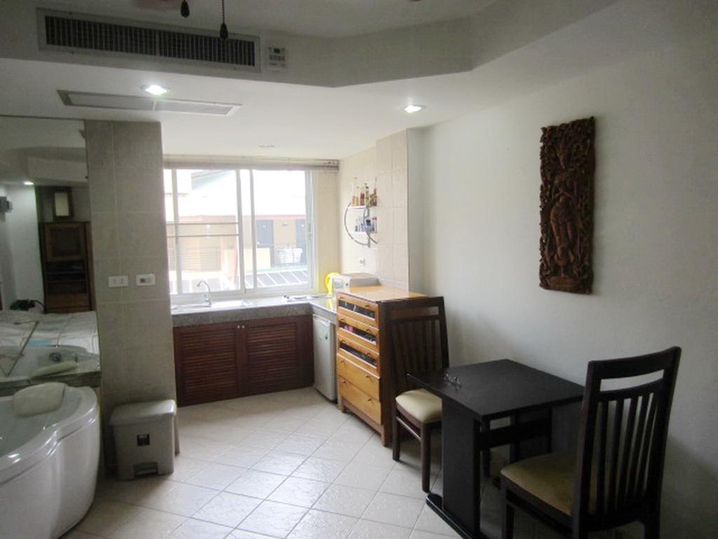 Dao Studio Apartments Patong Exterior photo