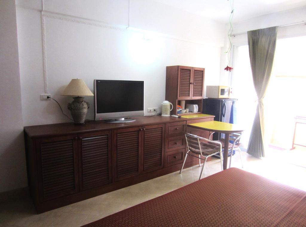Dao Studio Apartments Patong Exterior photo